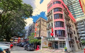 Hotel Seniman